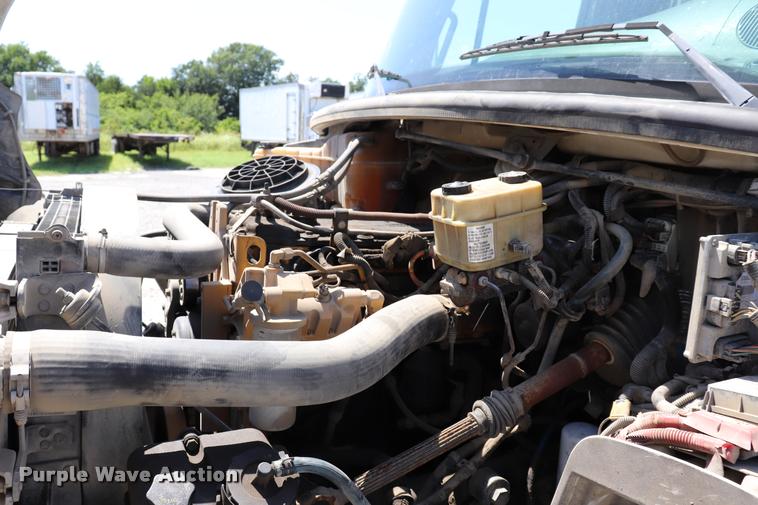 image for item DK9584 2005 Freightliner Business Class M2 refrigerated truck