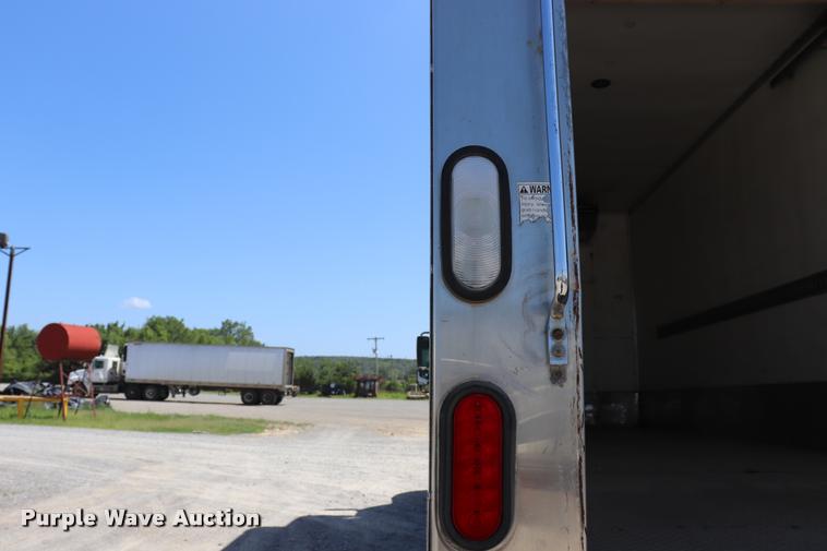 image for item DK9584 2005 Freightliner Business Class M2 refrigerated truck