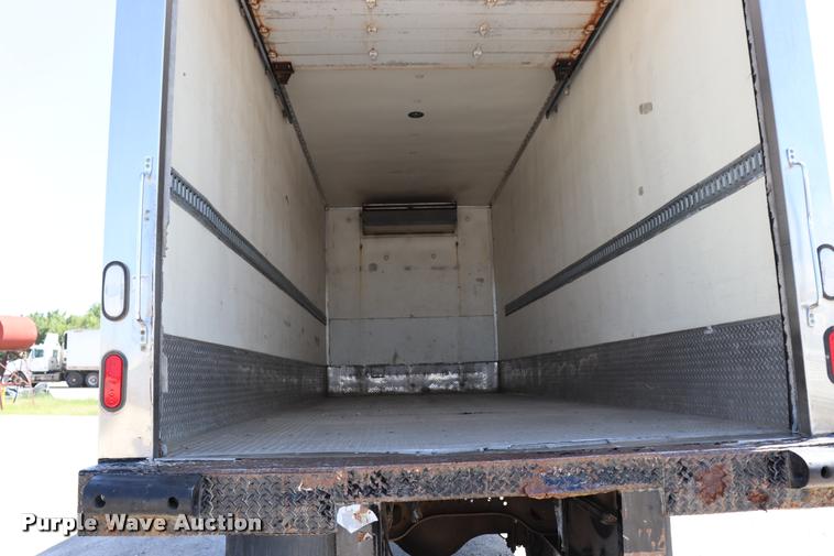 image for item DK9584 2005 Freightliner Business Class M2 refrigerated truck