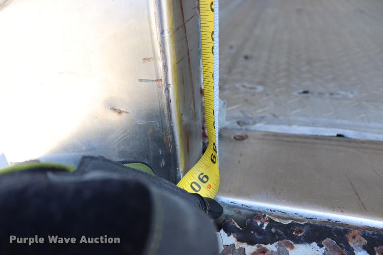 image for item DK9584 2005 Freightliner Business Class M2 refrigerated truck