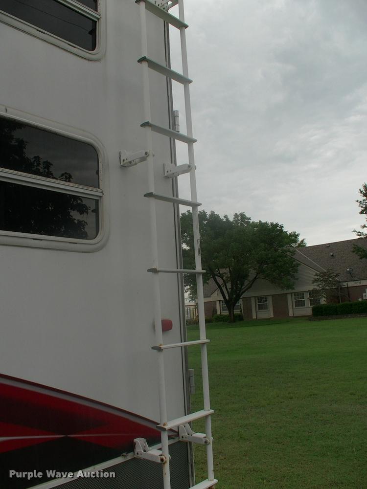 image for item DK9600 2009 Forest River Sandstorm toy hauler