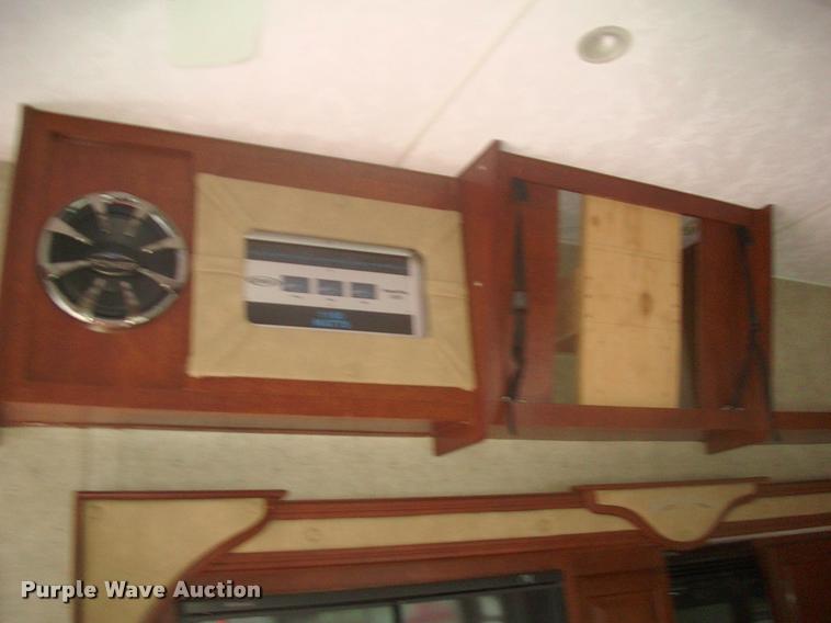 image for item DK9600 2009 Forest River Sandstorm toy hauler