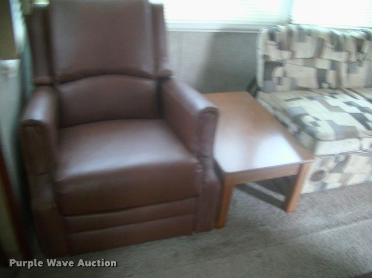 image for item DK9600 2009 Forest River Sandstorm toy hauler