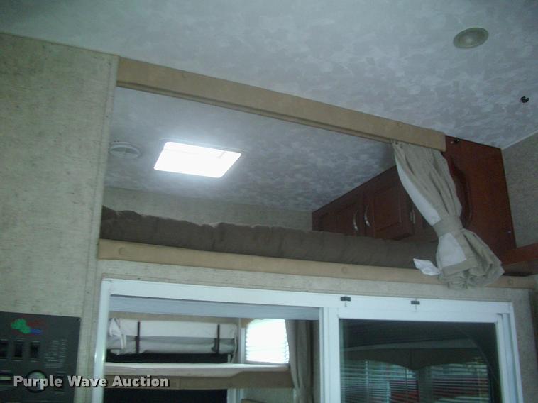 image for item DK9600 2009 Forest River Sandstorm toy hauler