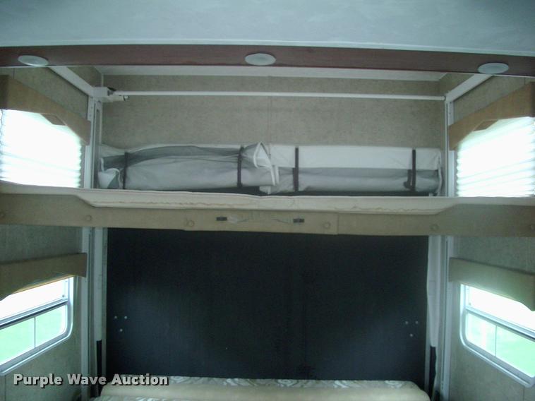 image for item DK9600 2009 Forest River Sandstorm toy hauler