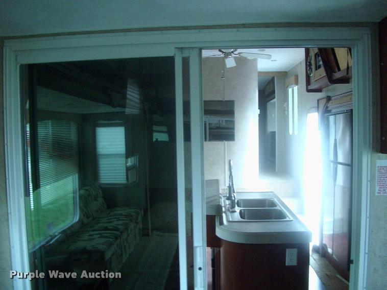 image for item DK9600 2009 Forest River Sandstorm toy hauler