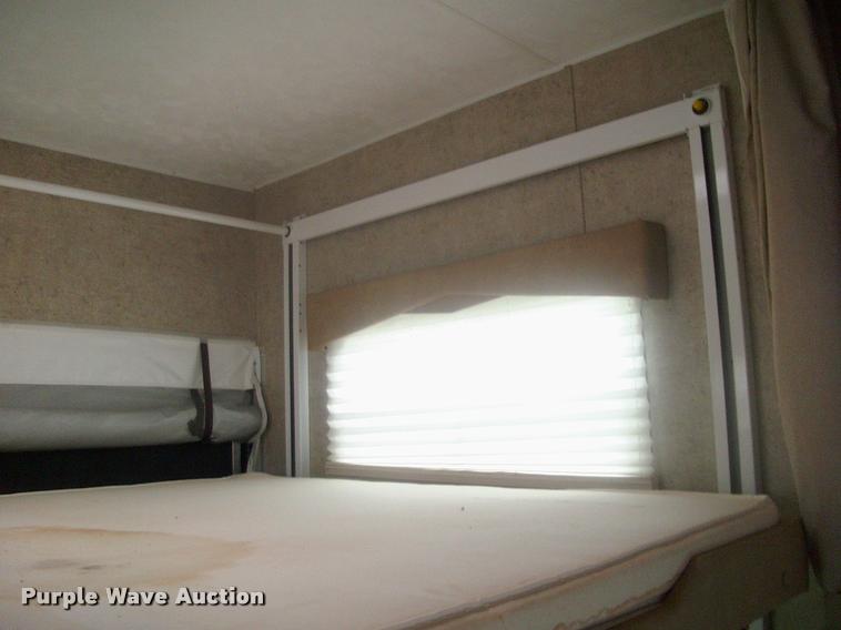 image for item DK9600 2009 Forest River Sandstorm toy hauler