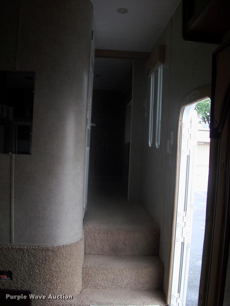 image for item DK9600 2009 Forest River Sandstorm toy hauler