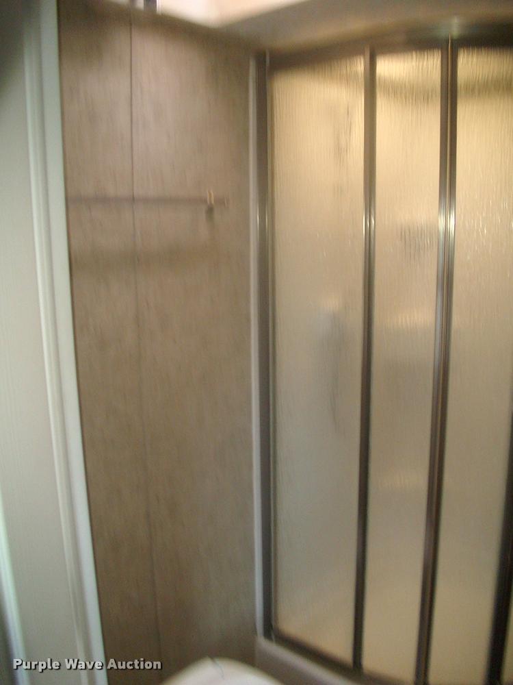 image for item DK9600 2009 Forest River Sandstorm toy hauler