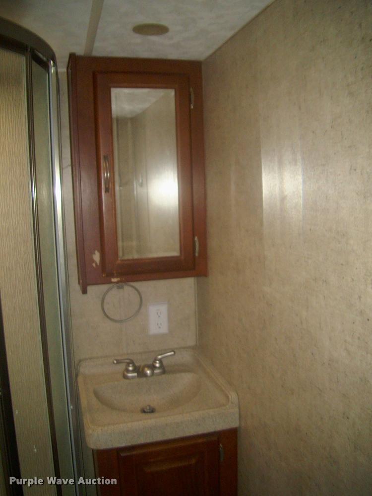 image for item DK9600 2009 Forest River Sandstorm toy hauler