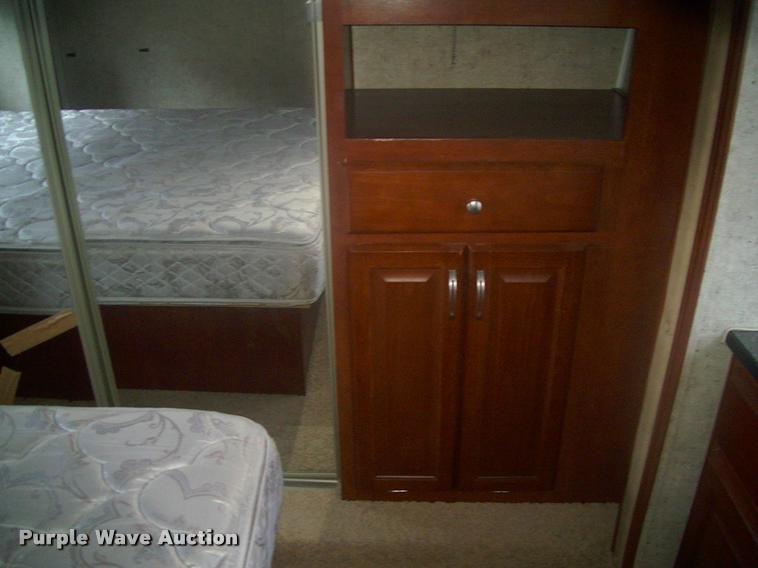 image for item DK9600 2009 Forest River Sandstorm toy hauler