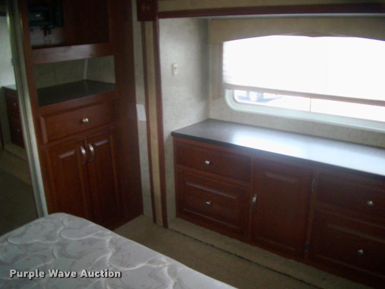 image for item DK9600 2009 Forest River Sandstorm toy hauler