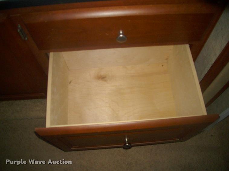 image for item DK9600 2009 Forest River Sandstorm toy hauler