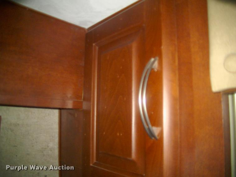 image for item DK9600 2009 Forest River Sandstorm toy hauler