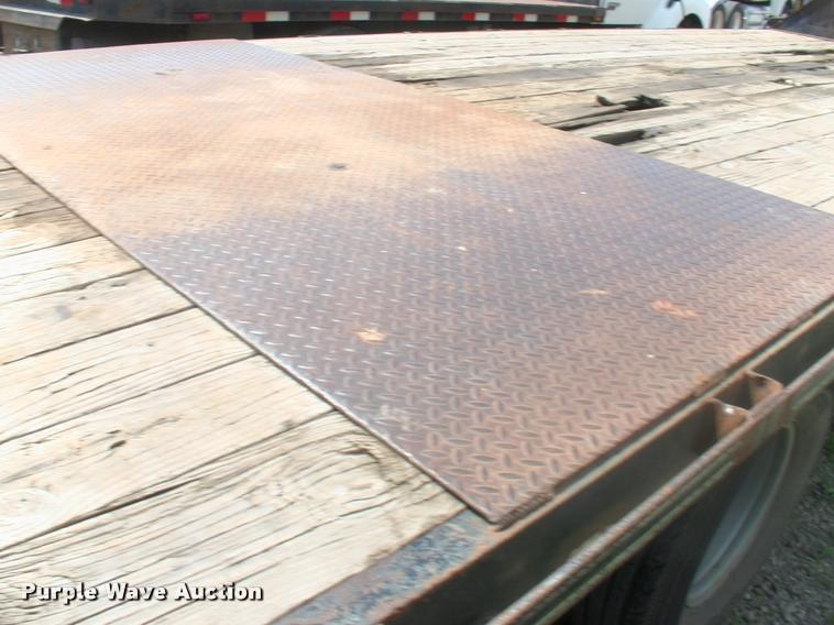 image for item DK9605 2008 Big Tex 22GN-24BK+5 equipment trailer