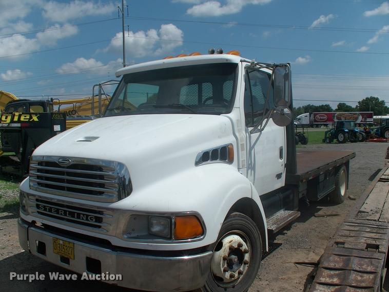 image for item DK9606 2001 Sterling M5500 Acterra flatbed truck