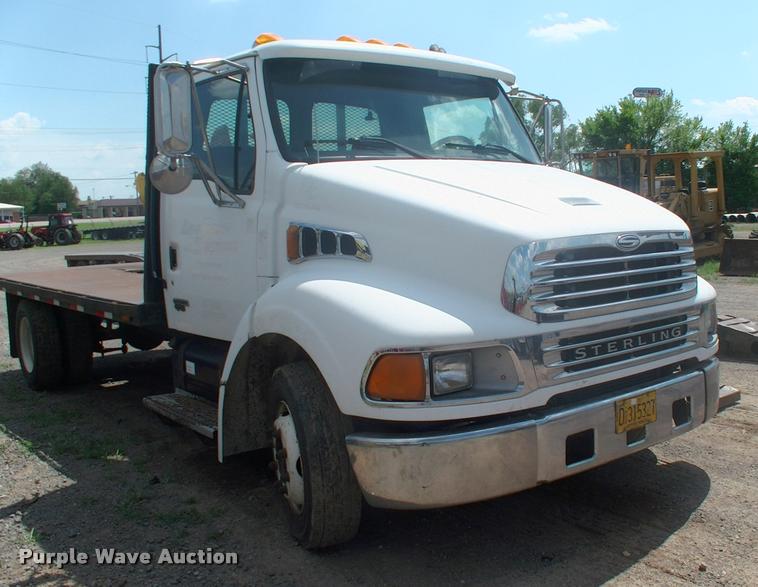 image for item DK9606 2001 Sterling M5500 Acterra flatbed truck