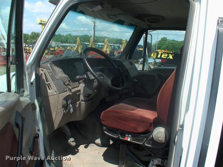 image for item DK9606 2001 Sterling M5500 Acterra flatbed truck