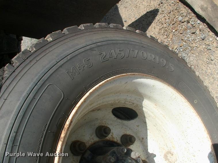 image for item DK9606 2001 Sterling M5500 Acterra flatbed truck