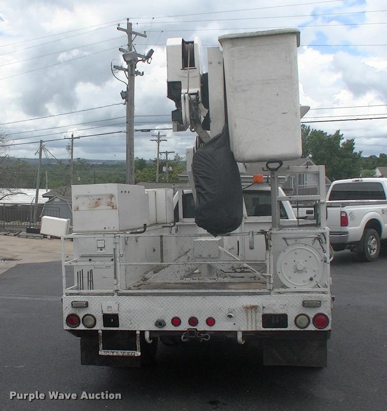 image for item DK9608 2010 Dodge Ram 5500 bucket truck