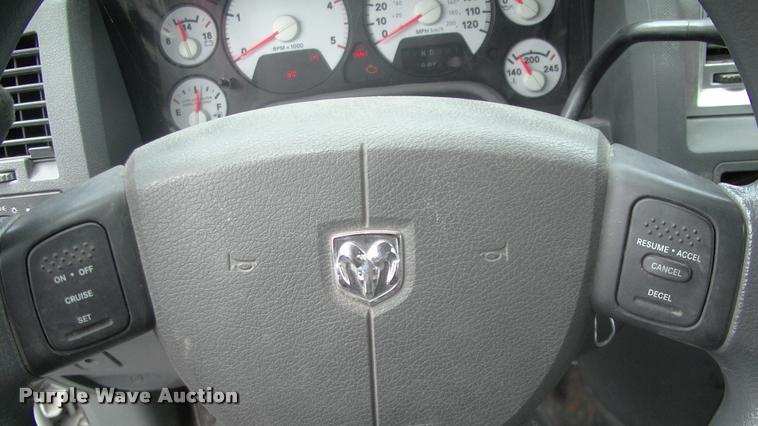 image for item DK9608 2010 Dodge Ram 5500 bucket truck