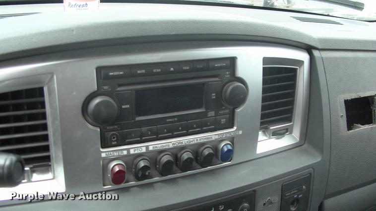 image for item DK9608 2010 Dodge Ram 5500 bucket truck