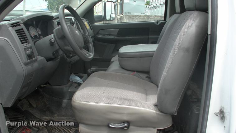 image for item DK9608 2010 Dodge Ram 5500 bucket truck