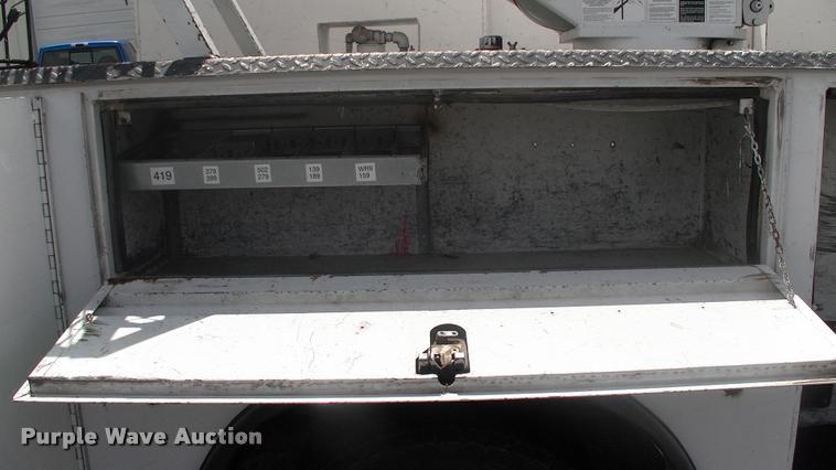 image for item DK9608 2010 Dodge Ram 5500 bucket truck