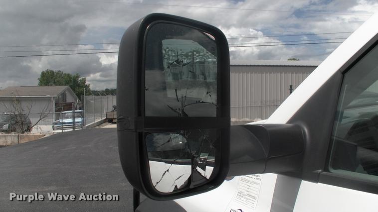 image for item DK9608 2010 Dodge Ram 5500 bucket truck