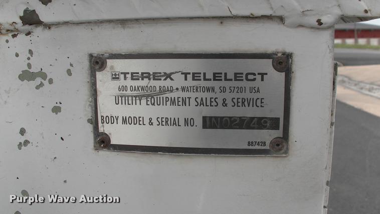 image for item DK9608 2010 Dodge Ram 5500 bucket truck