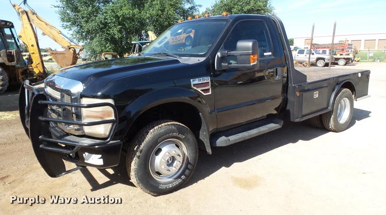 image for item DL9101 2008 Ford F350 Super Duty flatbed pickup truck