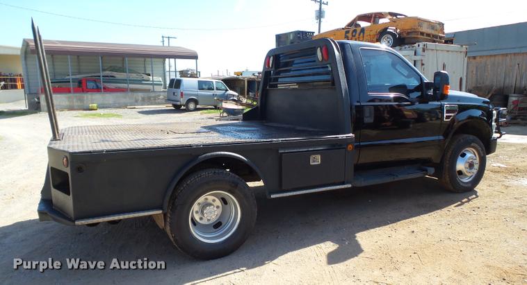 image for item DL9101 2008 Ford F350 Super Duty flatbed pickup truck