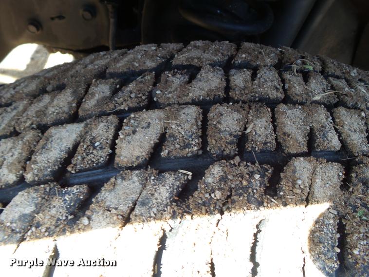 image for item DL9101 2008 Ford F350 Super Duty flatbed pickup truck