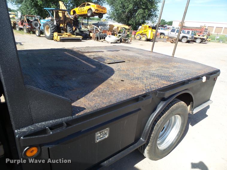 image for item DL9101 2008 Ford F350 Super Duty flatbed pickup truck