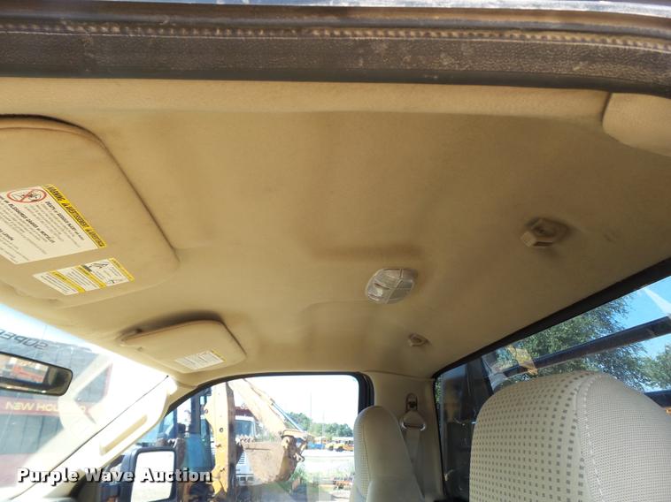 image for item DL9101 2008 Ford F350 Super Duty flatbed pickup truck