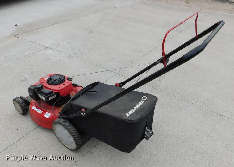 image for item DM9452 Troy-Bilt push mower