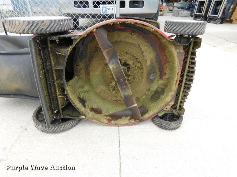 image for item DM9452 Troy-Bilt push mower