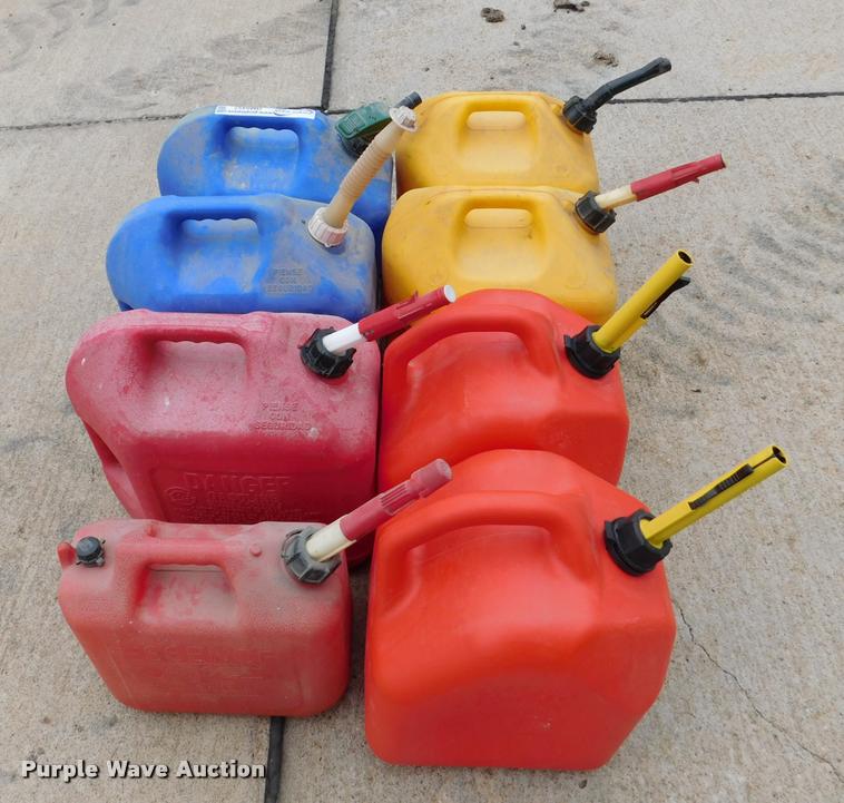 image for item DM9457 (8) fuel cans