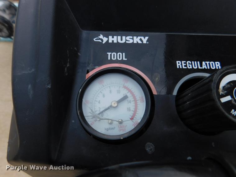 image for item DM9462 Husky 671-049 air compressor