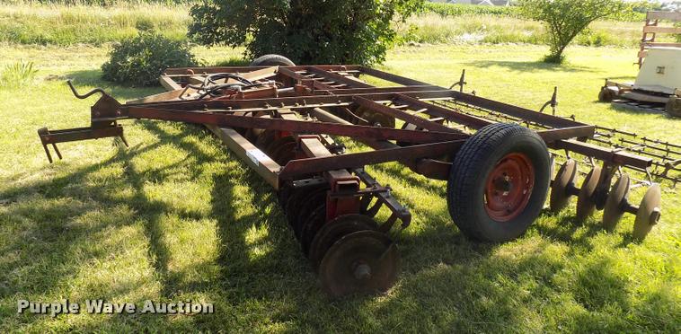 image for item DP9999 International Harvester 37 tandem offset disk