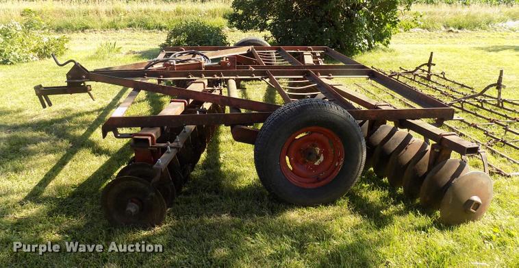 image for item DP9999 International Harvester 37 tandem offset disk