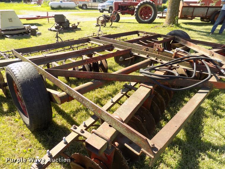 image for item DP9999 International Harvester 37 tandem offset disk