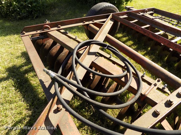 image for item DP9999 International Harvester 37 tandem offset disk