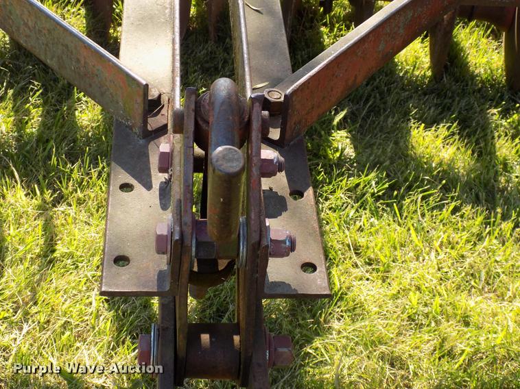 image for item DP9999 International Harvester 37 tandem offset disk