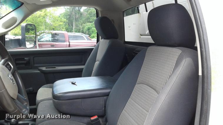 image for item K3869 2011 Dodge Ram 5500HD service truck