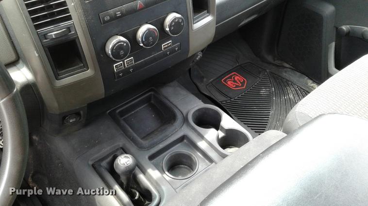 image for item K3869 2011 Dodge Ram 5500HD service truck