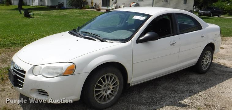 image for item K5932 2005 Chrysler Sebring Touring