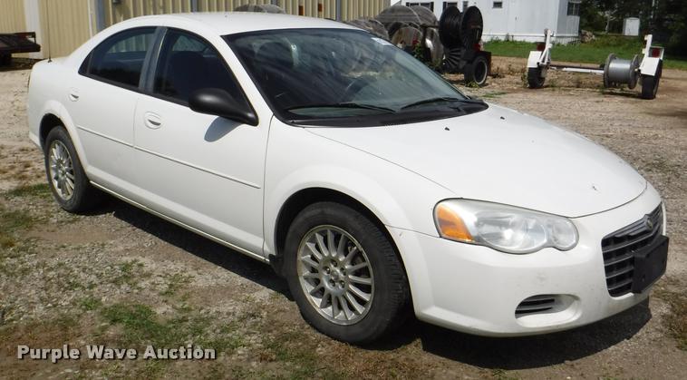 image for item K5932 2005 Chrysler Sebring Touring