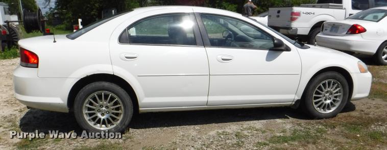 image for item K5932 2005 Chrysler Sebring Touring