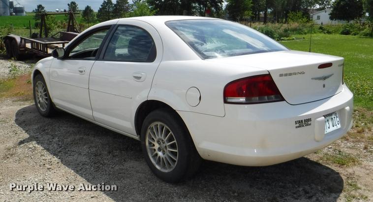 image for item K5932 2005 Chrysler Sebring Touring
